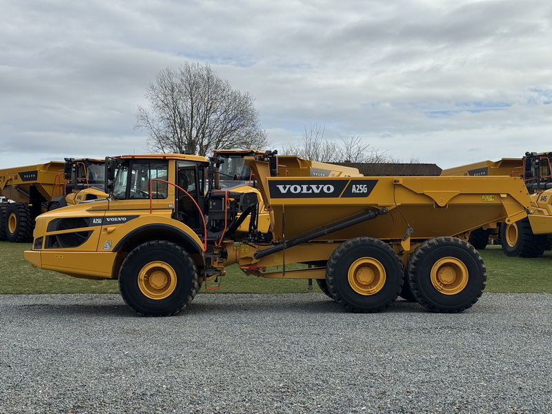 camiones Volvo A 25 G